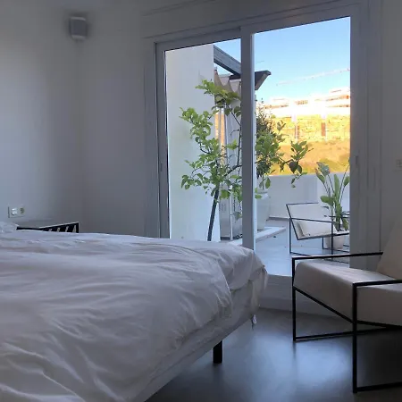 La Quinta Poolside 2 Bedrooms Lägenhet