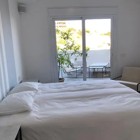 La Quinta Poolside 2 Bedrooms Lägenhet Benahavís